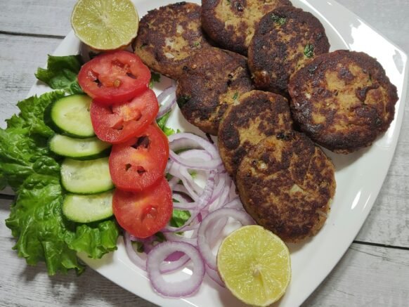 Chicken Potato Cutlets for Iftar (Crispy Pan-Fried Recipe)